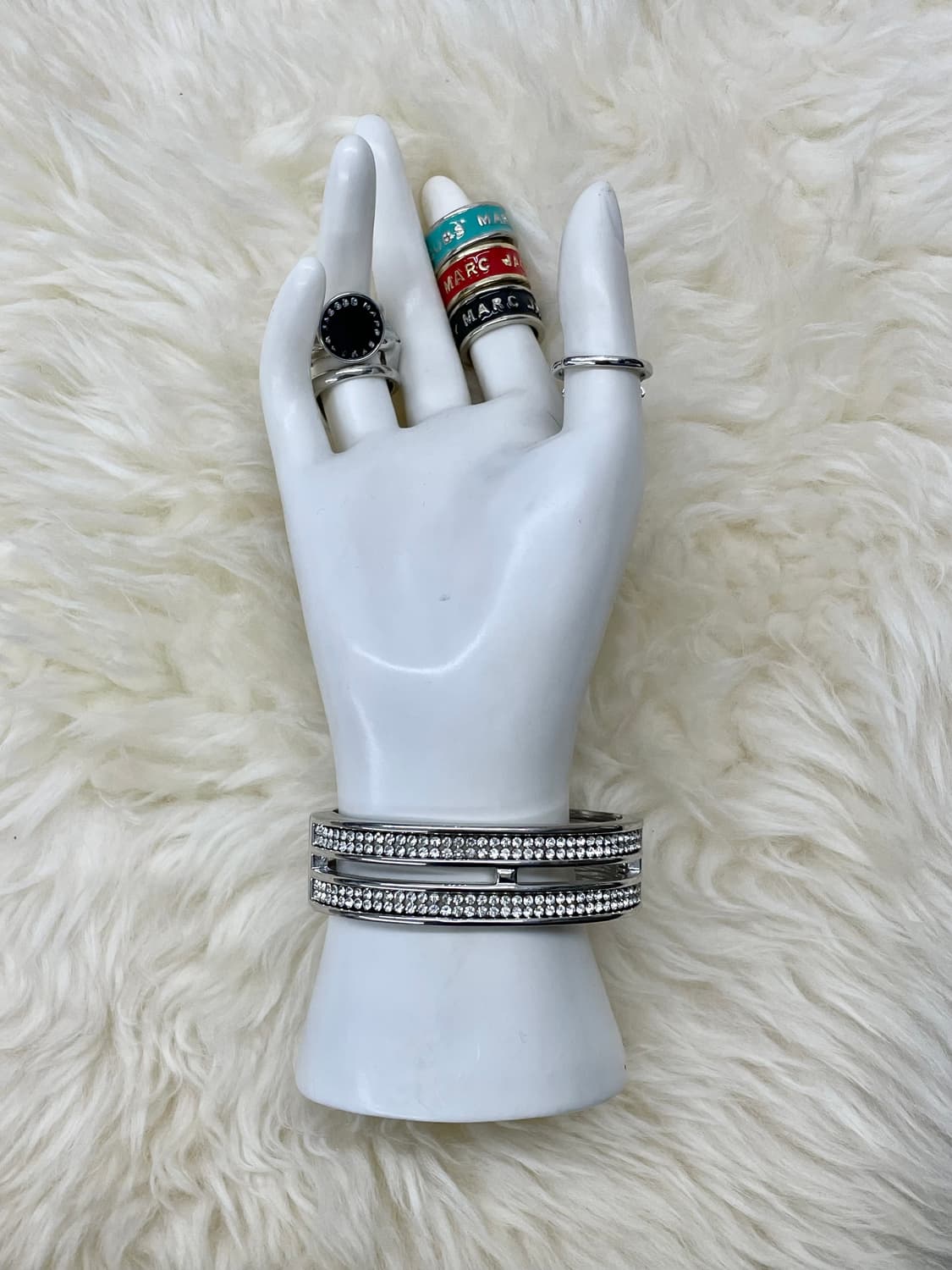 실버 큐빅 뱅글 팔찌 상품이미지1