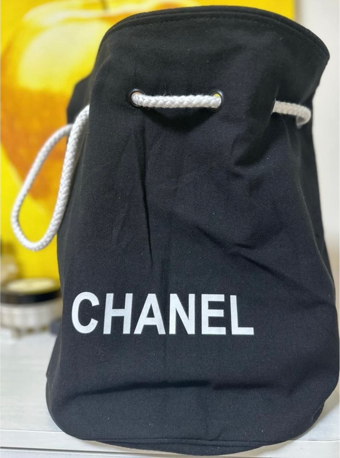 샤넬 블랙 드로스트링 버킷백 상품이미지1