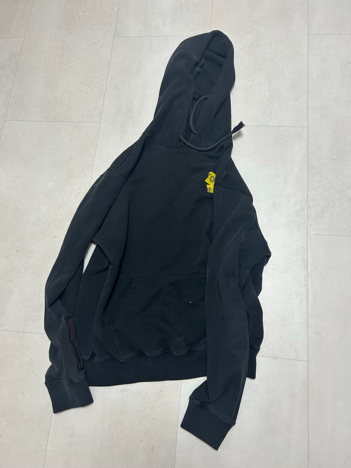 오프화이트 후드티 상품이미지1