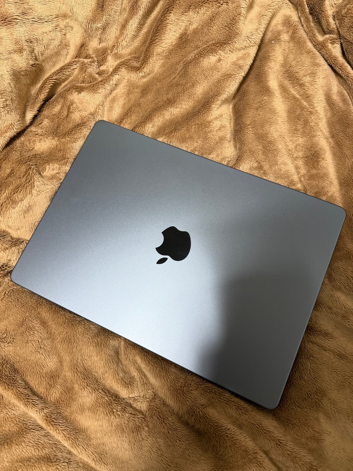 맥북프로 14 M4 10코어 스페이스 블랙 512/16 상품이미지1