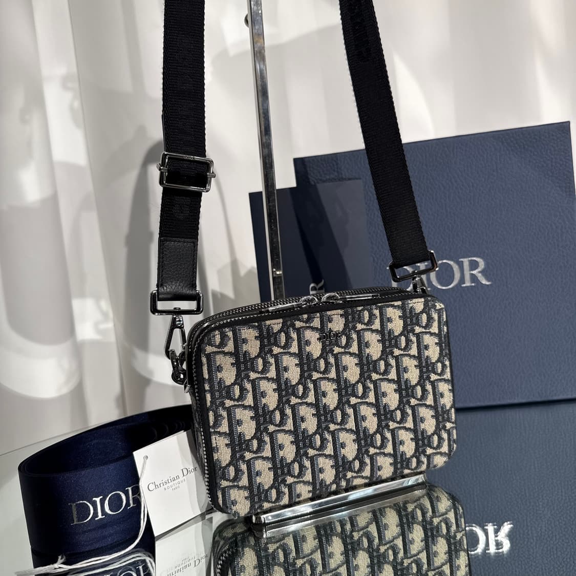 [새상품급] 디올 오블리크 자카드 스트랩 파우치 크로스백 상품이미지3