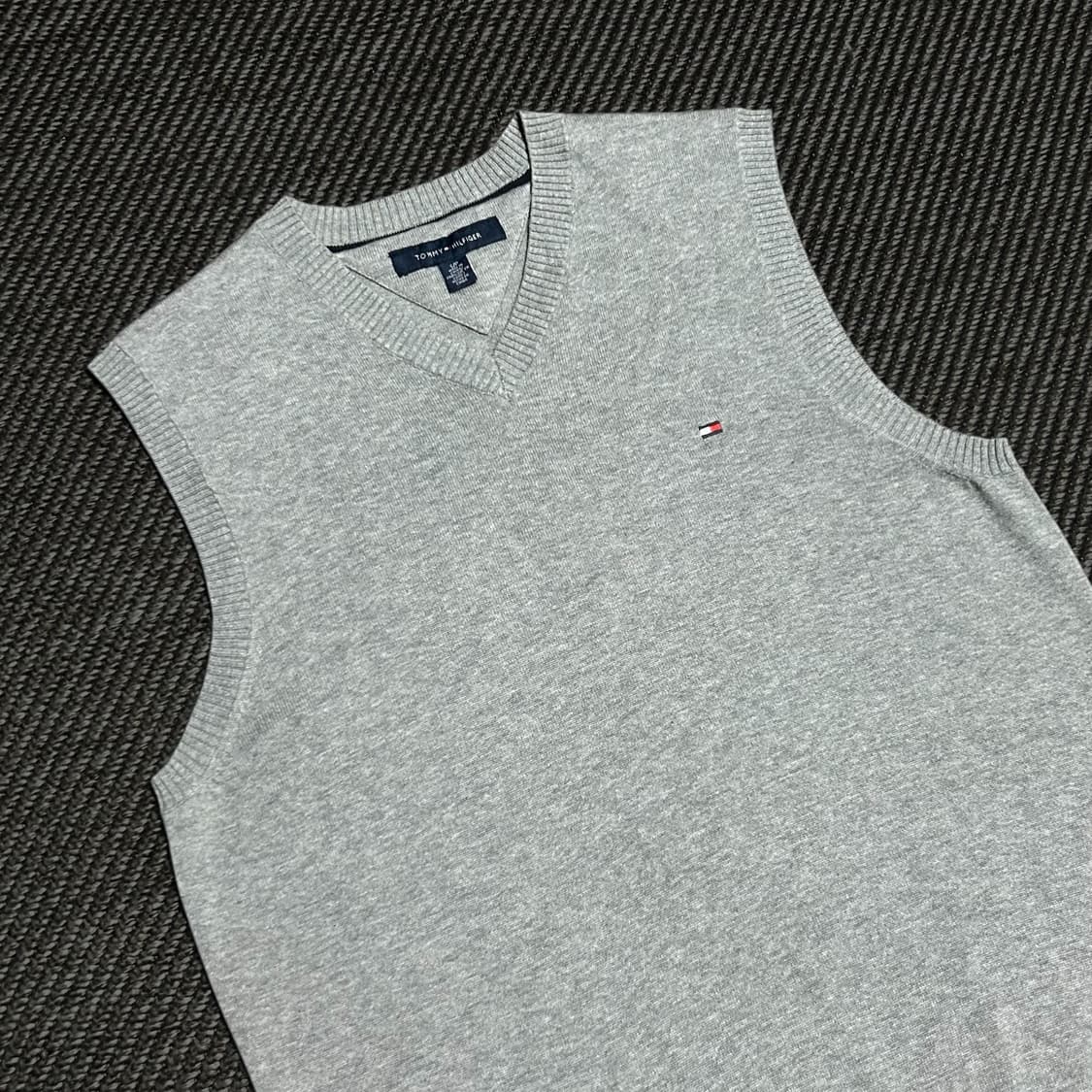 [M] Tommy 타미힐피거 그레이 브이넥 코튼 니트 조끼 상품이미지2
