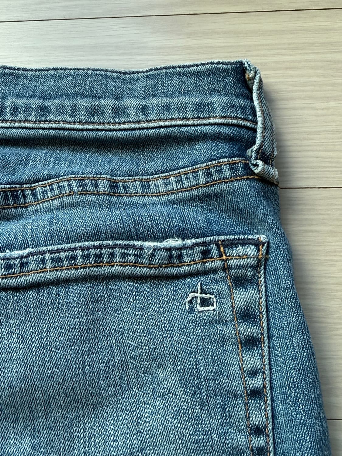 랙앤본 Fit 1 엑스트라 슬림 데님 진 상품이미지4