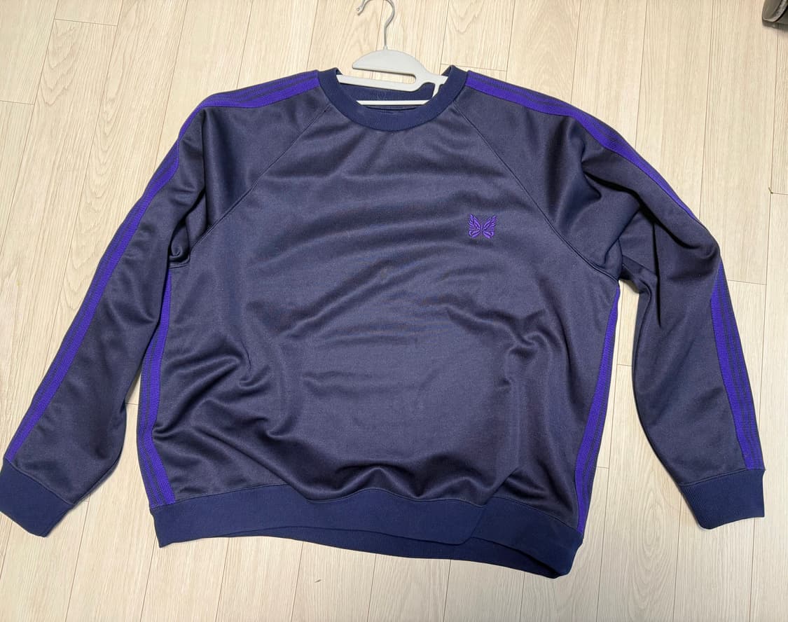 니들스 크루넥 맨투맨 검보 xl 상품이미지1