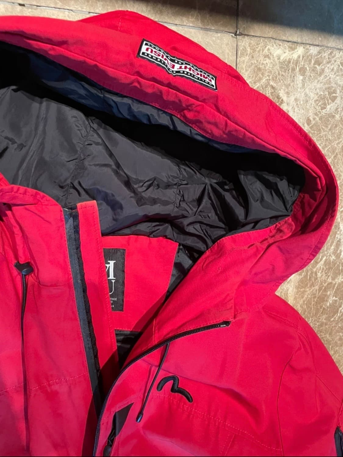 에비수 바람막이 자켓 m/xl 상품이미지2