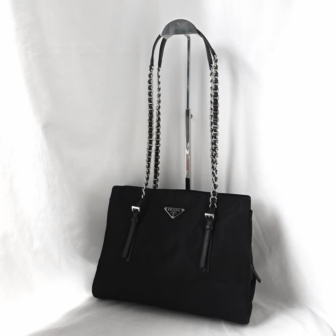 [정품] 프라다 포코노 나일론 체인 숄더백 상품이미지1