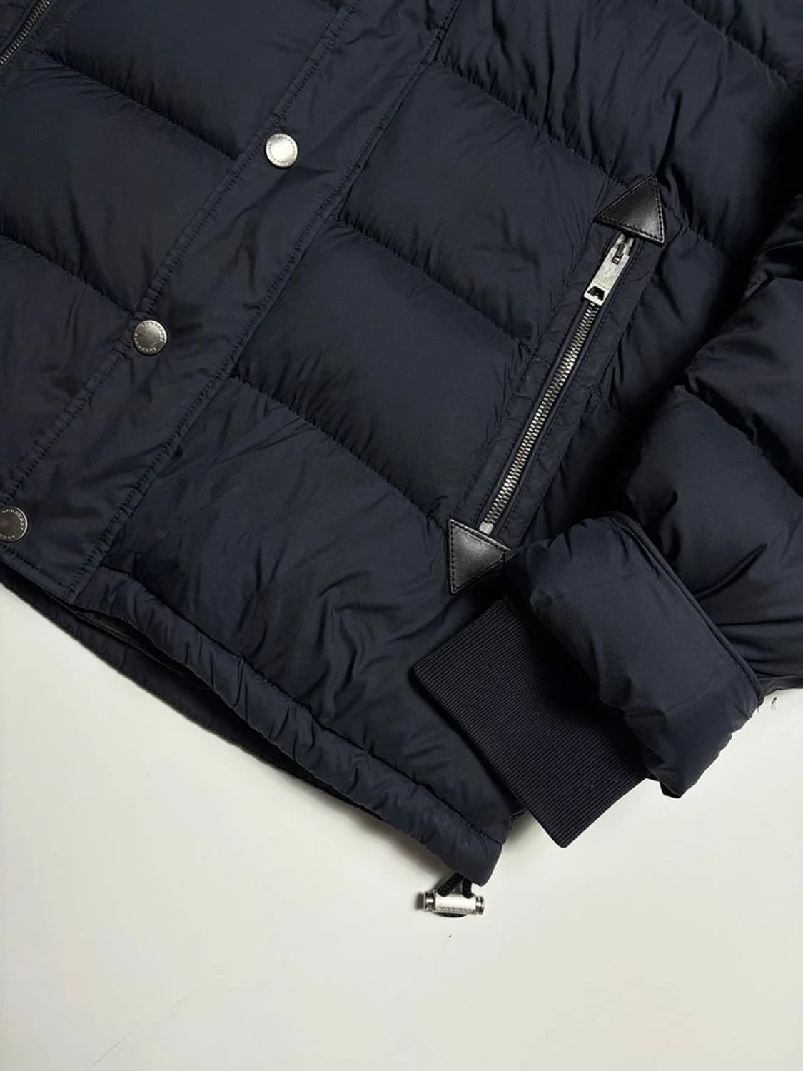 버버리 오리지널 하틀리 구스다운 푸퍼 패딩 R1330 상품이미지3