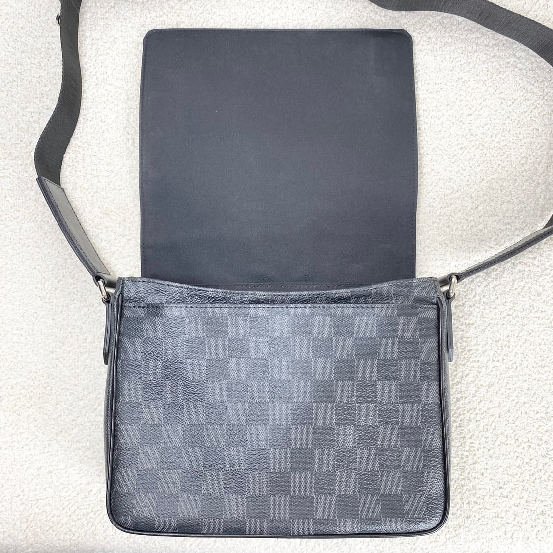 루이비통 서류가방 디스트릭트 pm  상품이미지9