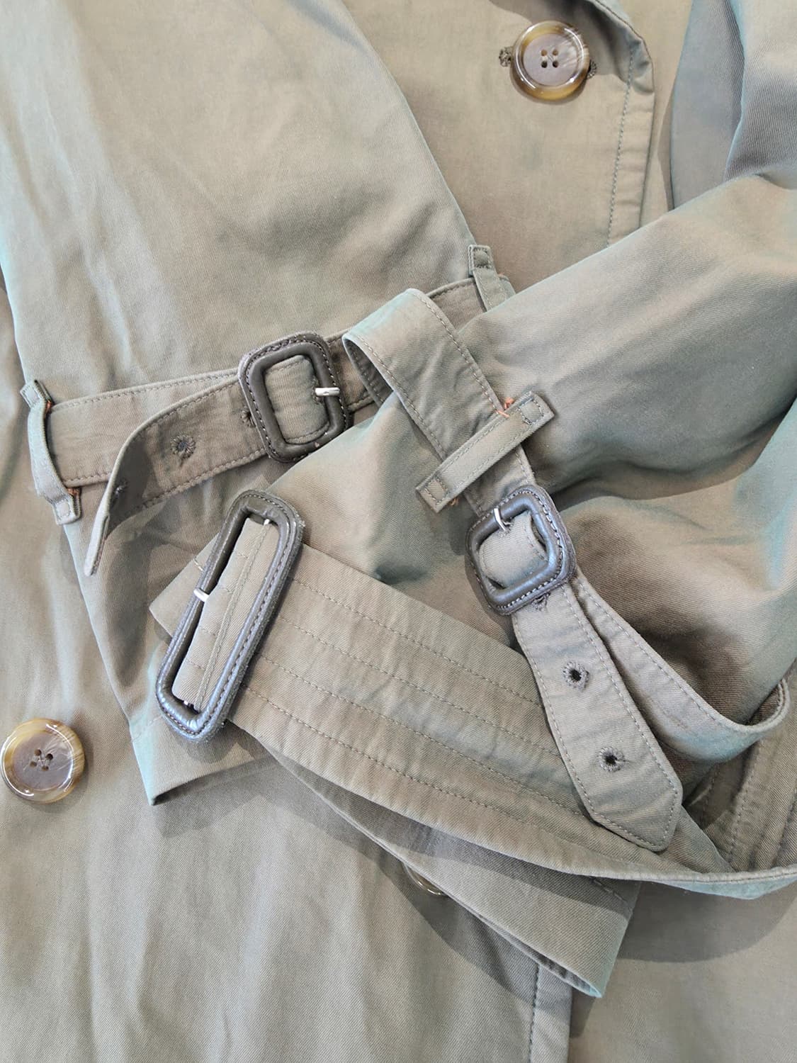 버버리 원패널 이리데슨트 트렌치21 상품이미지3