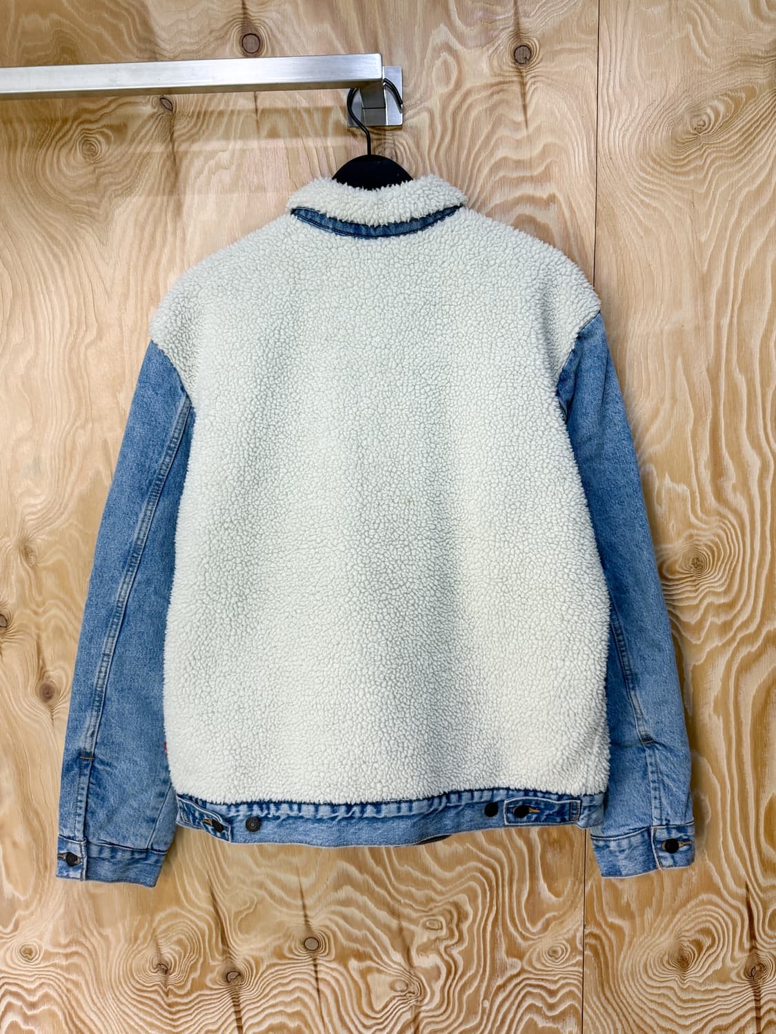 리바이스 프리미엄 빅 이 쉐르파 데님 자켓 상품이미지4