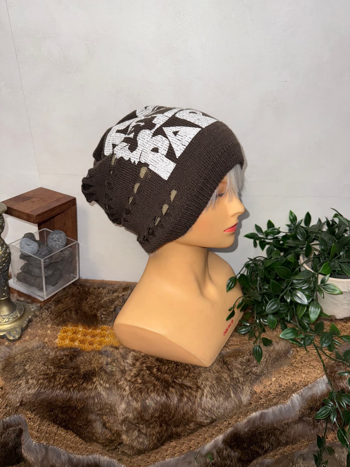 Brown damage lettering stripe 리버시블 비니 상품이미지6