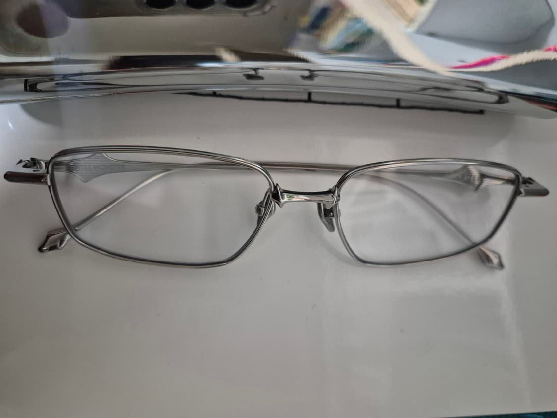 젠틀몬스터 SAGA 02 실버 안경테 새상품 상품이미지6