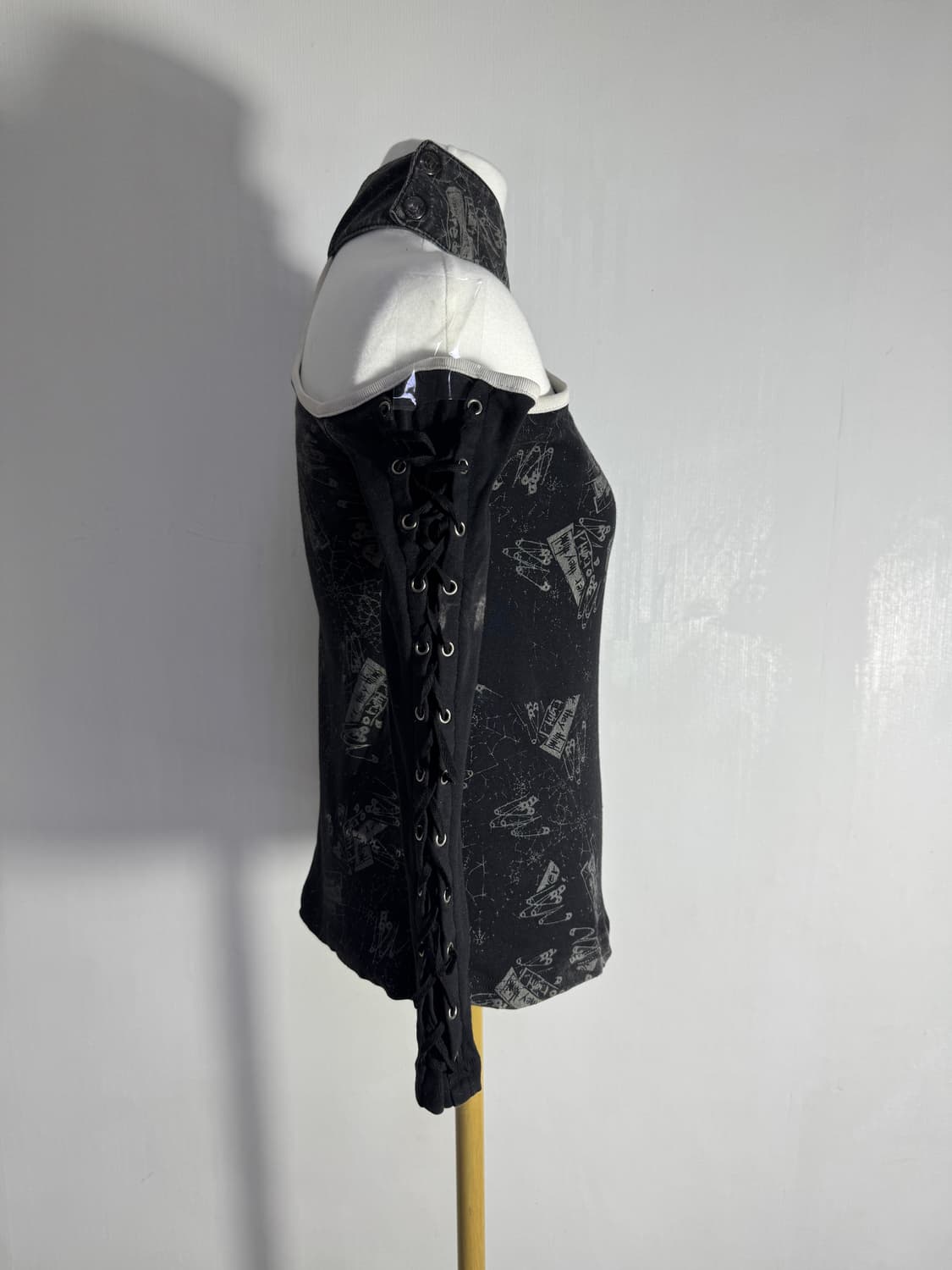 h. anarchy 올오버 프린트 하이넥 탑 y2k 고딕 펑크 vkei 상품이미지2