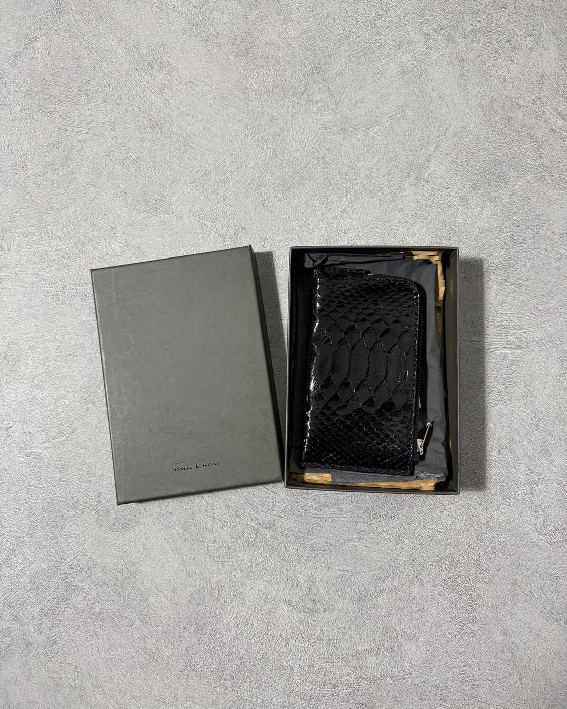 Rick Owens Python Leather Zip Wallet 상품이미지1