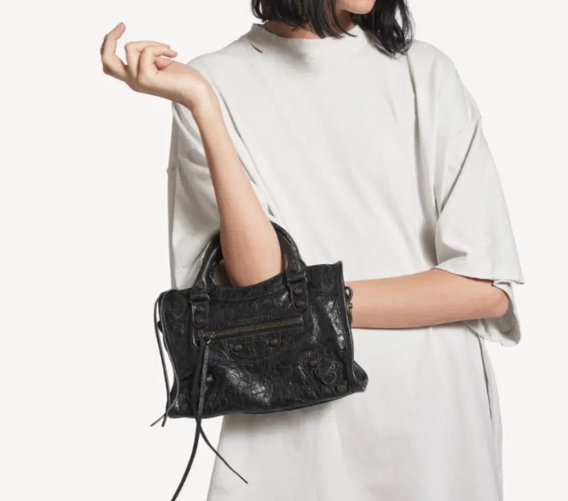 [새상품급 정품] 발렌시아가 르 시티 모터백 미니 상품이미지8