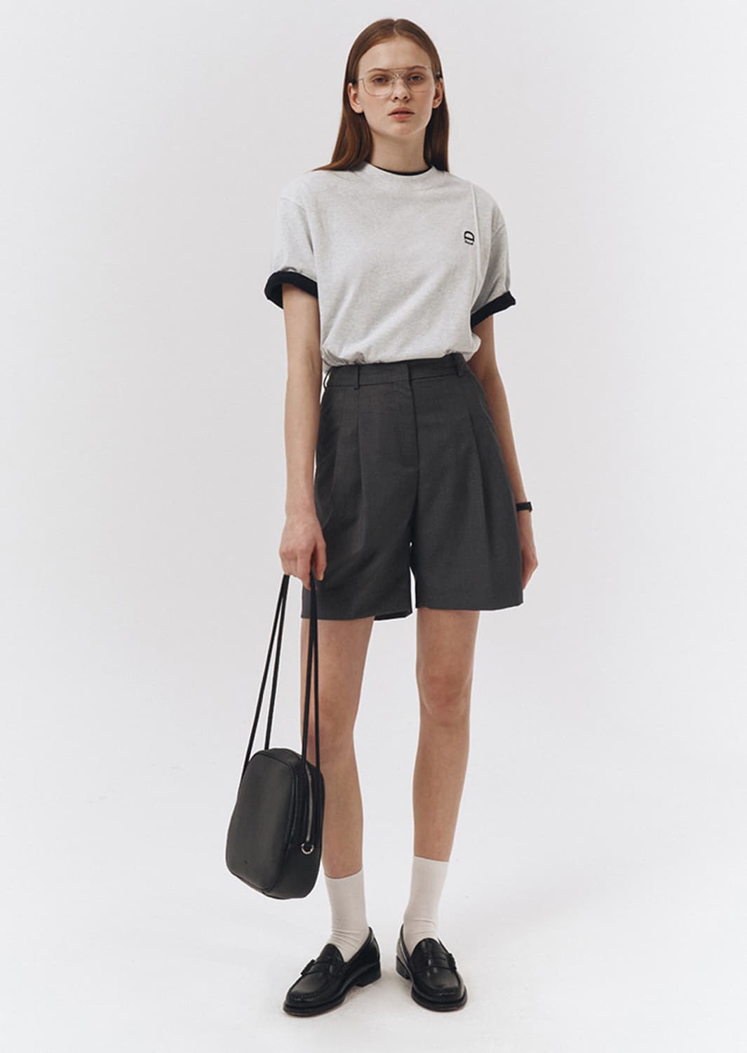 [던스트포우먼] 클래식 버뮤다 쇼츠 (CHARCOAL GREY) 상품이미지1
