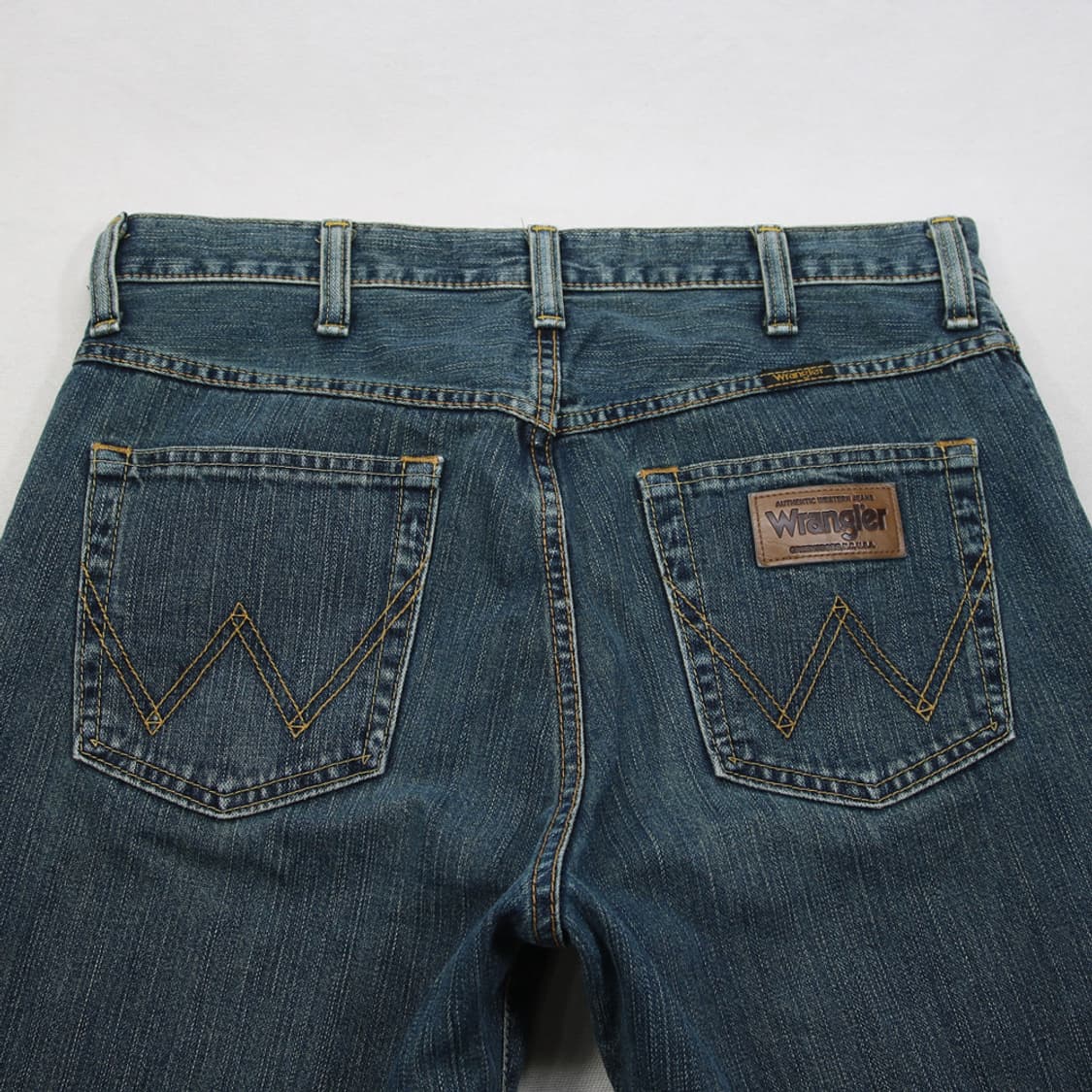 (착용컷) Wrangler 데님 팬츠 (남성용 32-33) 상품이미지7