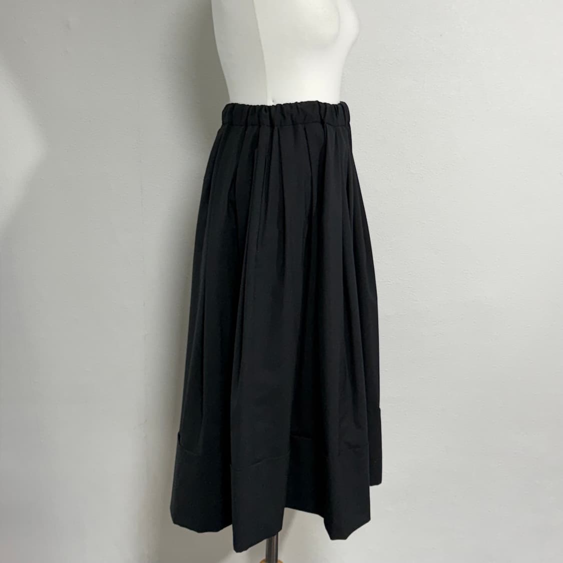 17aw 느와케이니노미야 꼼데가르송 턱 플리츠 스커트 xs 상품이미지3