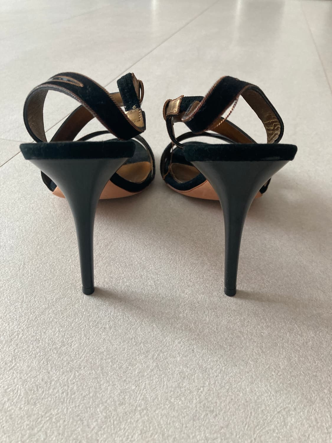 맥퀸 샌들 상품이미지3