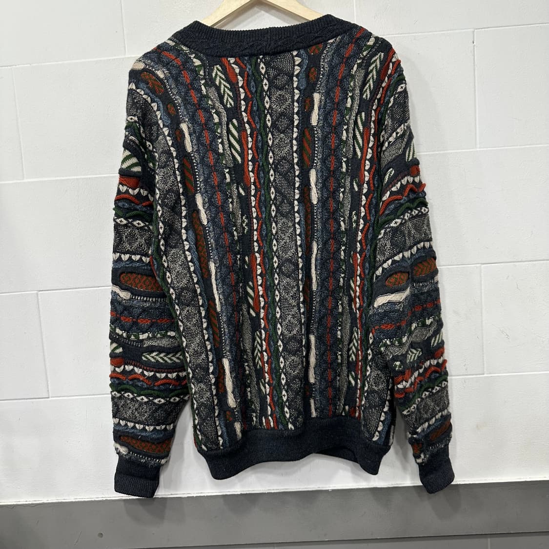 게쿠 쿠지스타일 케이블 니트 가디건 상품이미지4