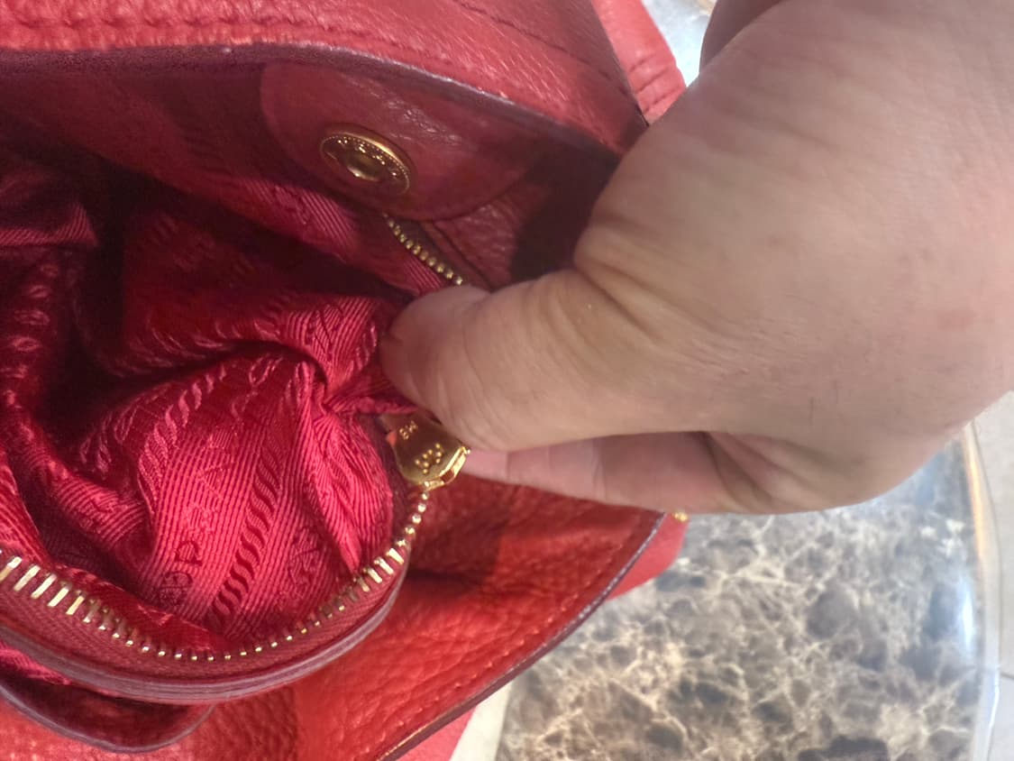 정품 프라다 비텔로 다이노 레더 2way백 팝니다 상품이미지9