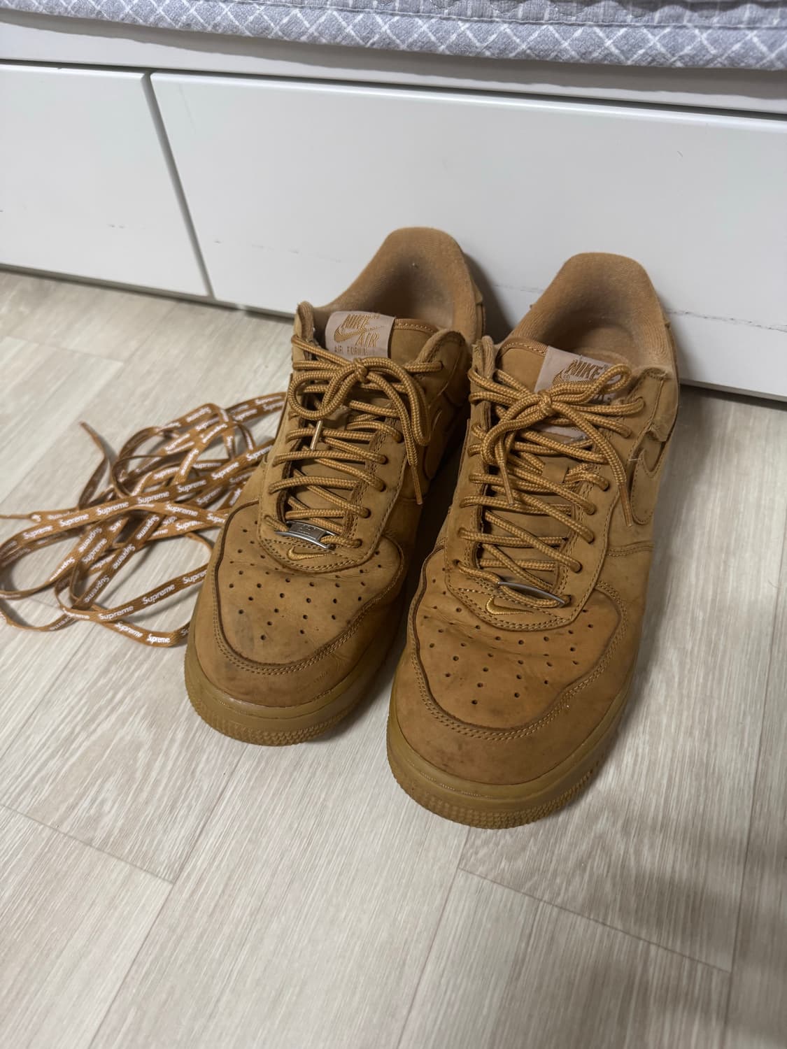 [270] 슈프림 나이키 에어포스 된장 상품이미지1