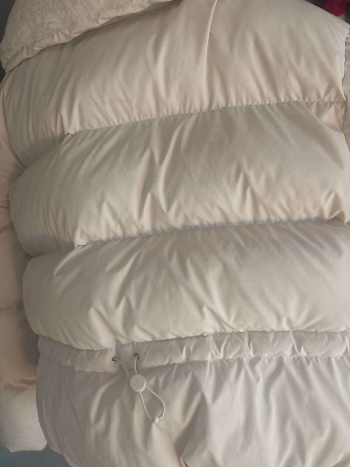 게스 여성 숏패딩 상품이미지4