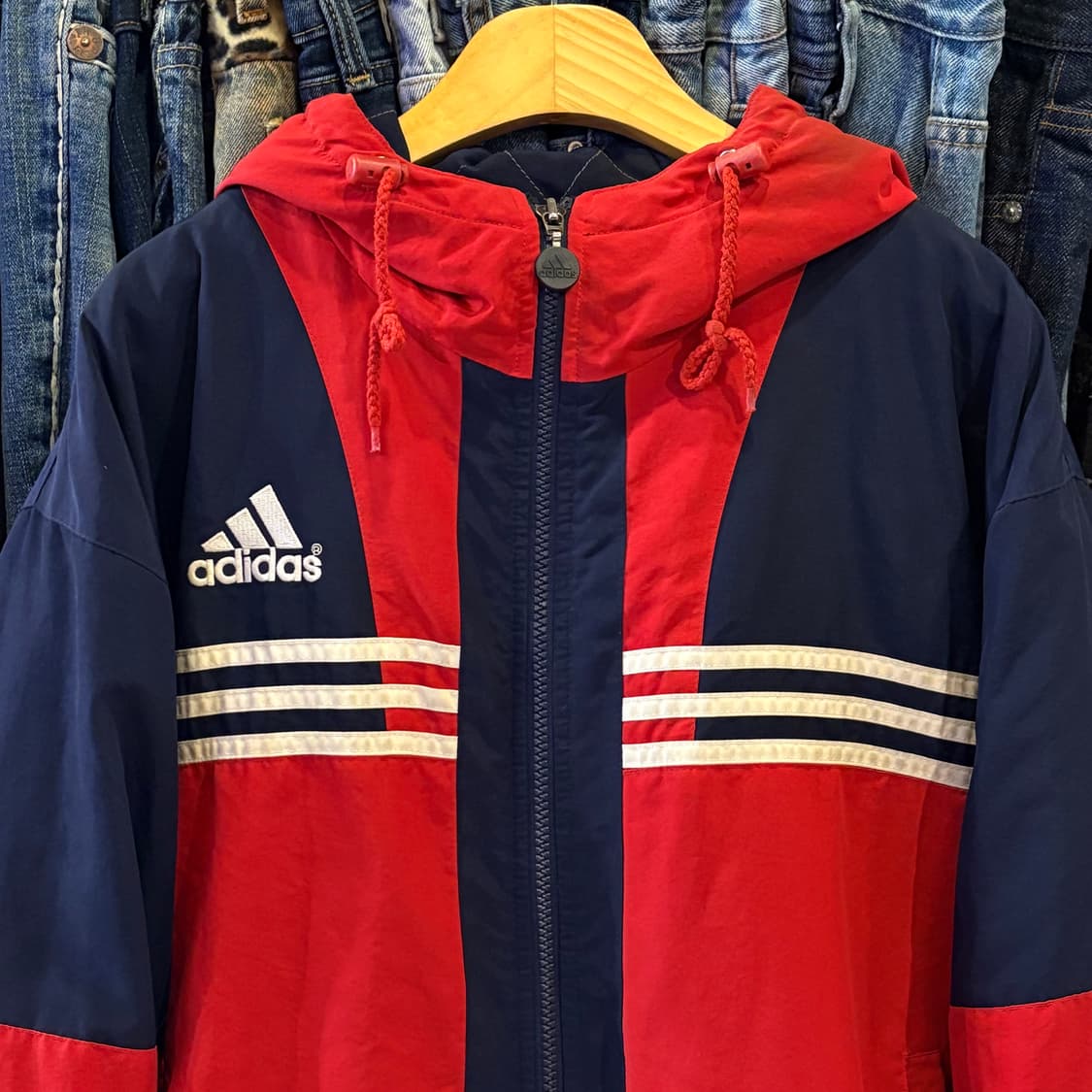 아디다스 올드스쿨 이너퀄팅 후드 배색 자켓 상품이미지3