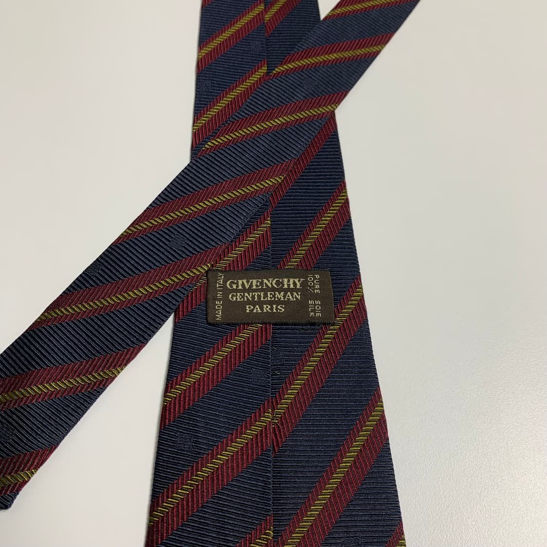 지방시 스트라이프 명품넥타이 로고플레이 A+등급 9.4cm 상품이미지5