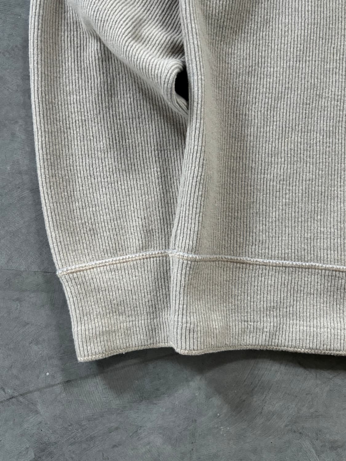 Stone-Island 스톤아일랜드 와펜 라운드넥 니트   상품이미지3