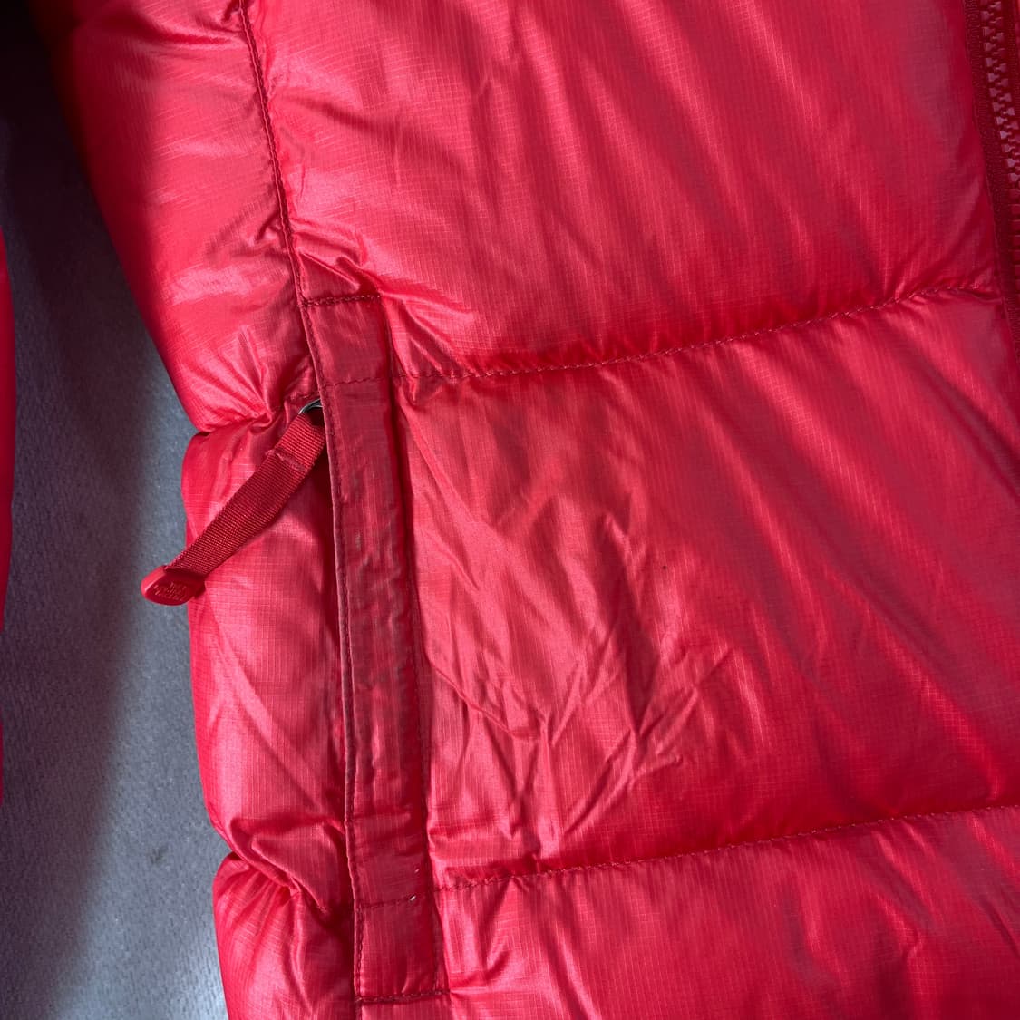 W 100 노스페이스 1996 700 눕시 패딩 상품이미지6