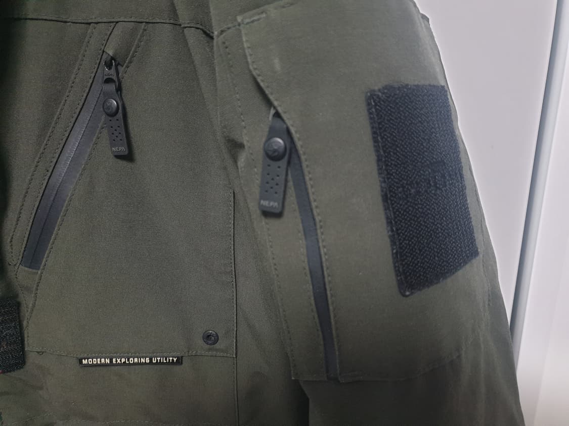 네파 여성 구스 패딩 xs 상품이미지4