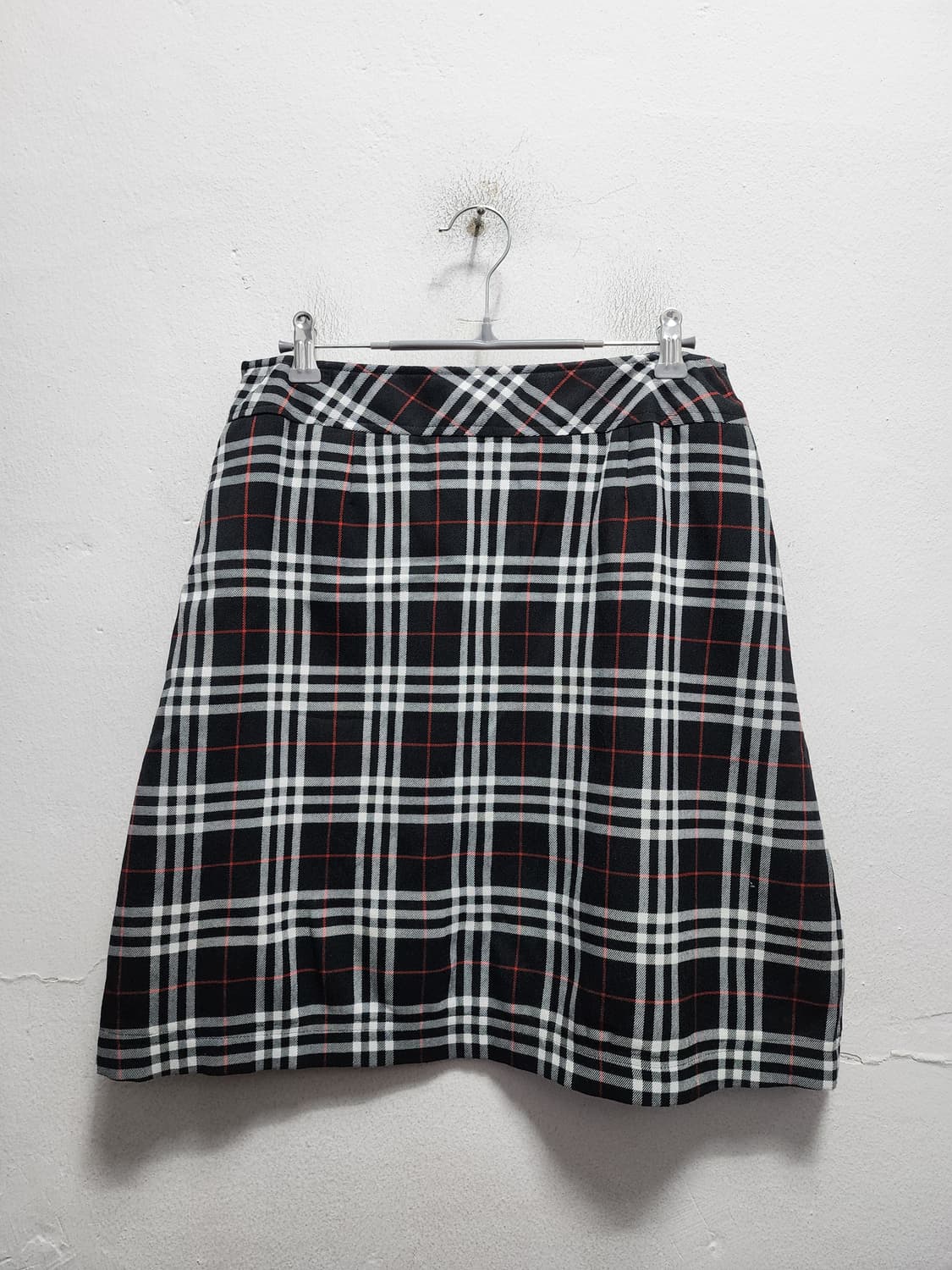 버버리 블루라벨 체크패턴 스커트  상품이미지1