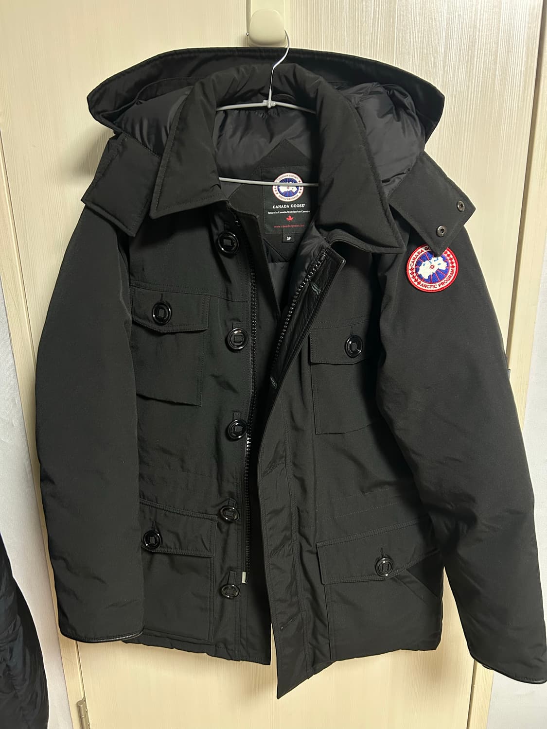 캐나다구스 밴프 파카 상품이미지1