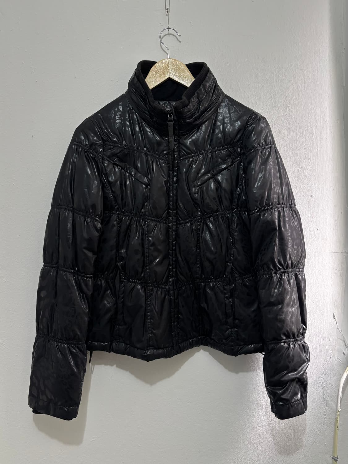 Tomboy Jeans Black Leopard Padded Jacket 상품이미지4