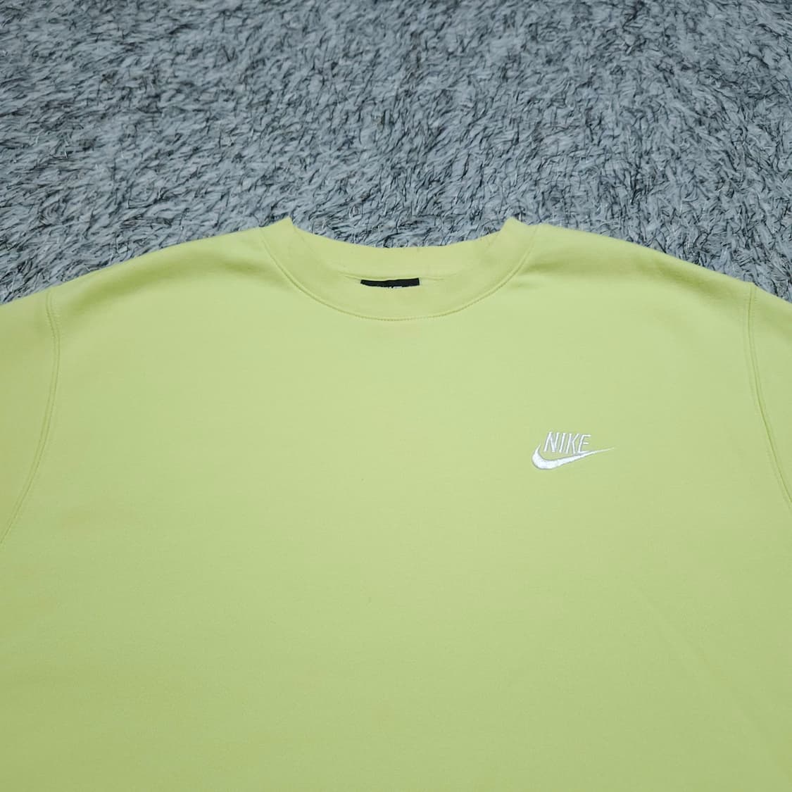 나이키)100 남자 기모맨투맨 라임 / 왕눈이샵 상품이미지3