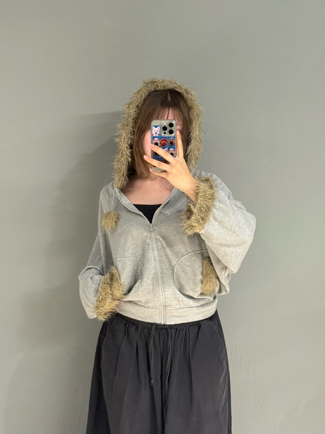 fur trimming point pom-pom hood zip-up 상품이미지3