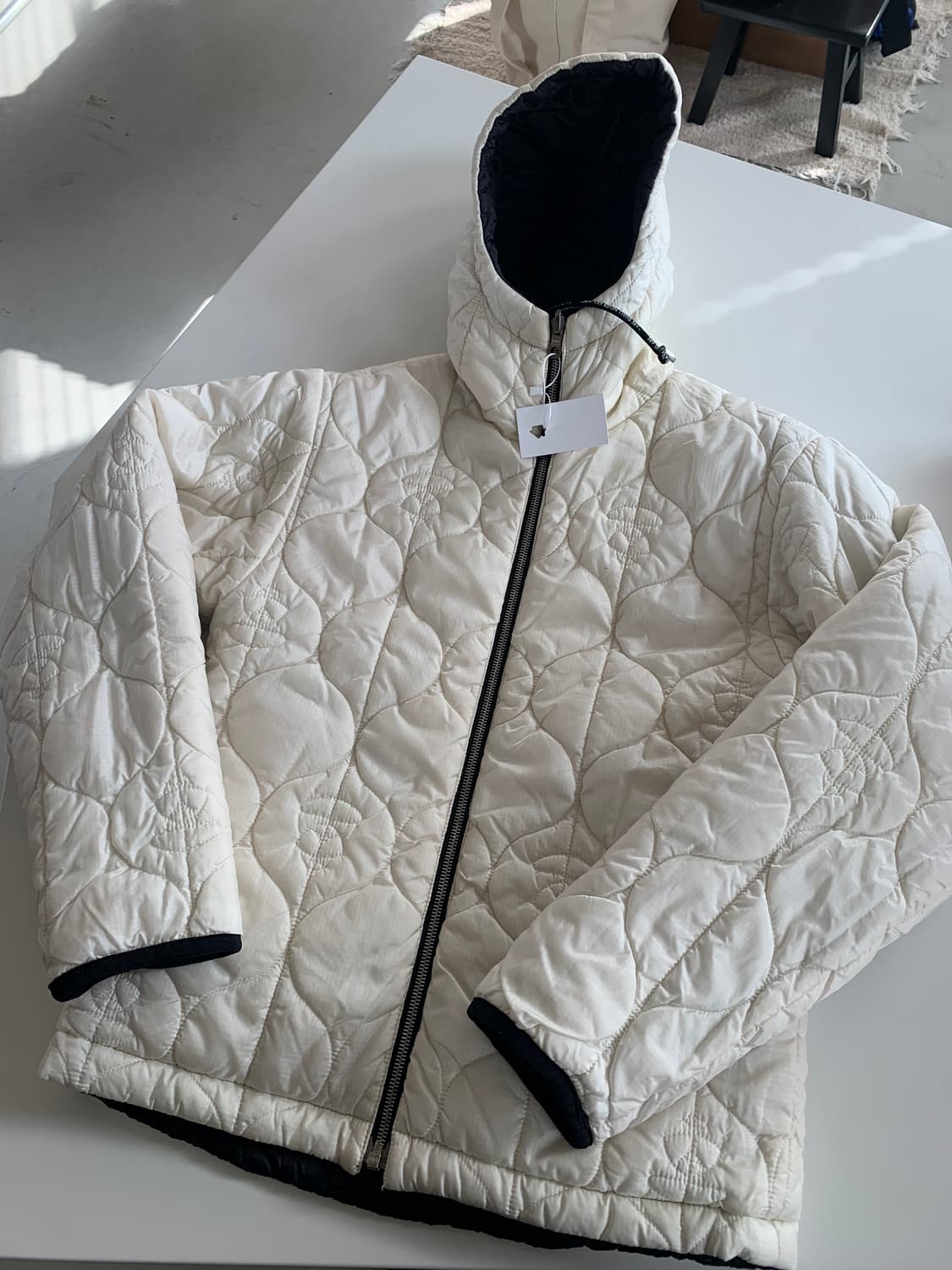 Bape 베이프 리버서블 경량 패딩 상품이미지2