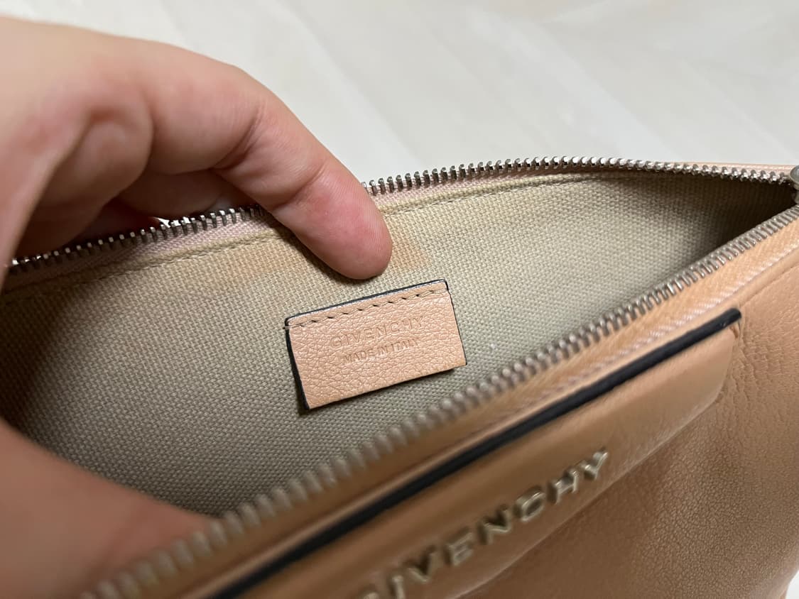 지방시 안티고나  클러치백 핑크베이지 상품이미지6