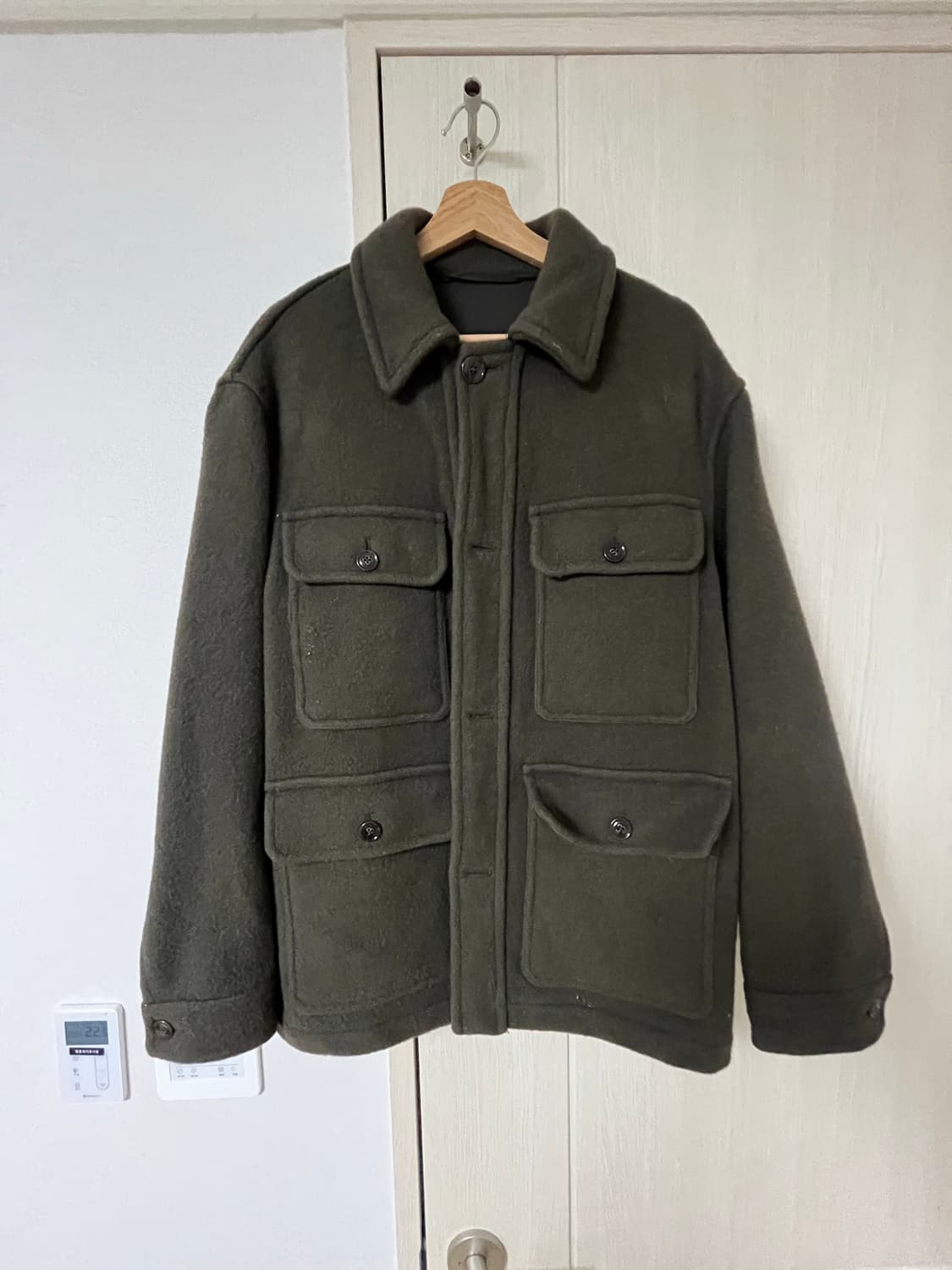 르메르 헌팅자켓 퓨터그린 46size 상품이미지1