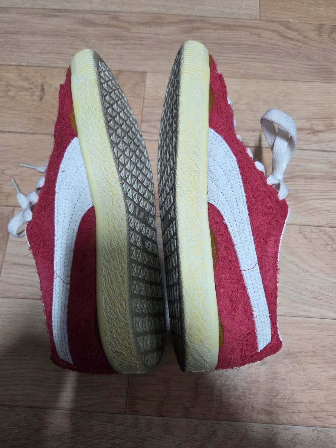 푸마 스웨이드 빈티지 네버원 3 260 팝니다 상품이미지3