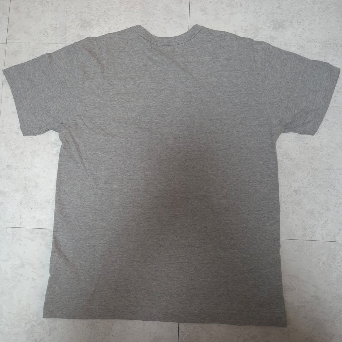 꼼데가르송 플레이 하트 반팔티 그레이 L 상품이미지2