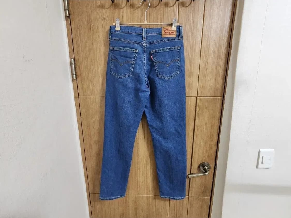 (28)여성 리바이스 하이라이즈 724 슬림 스트레이트 데님 팬츠  상품이미지4