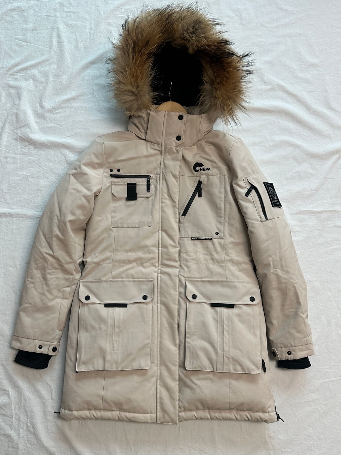 네파 알라스카 구스다운 패딩 상품이미지1