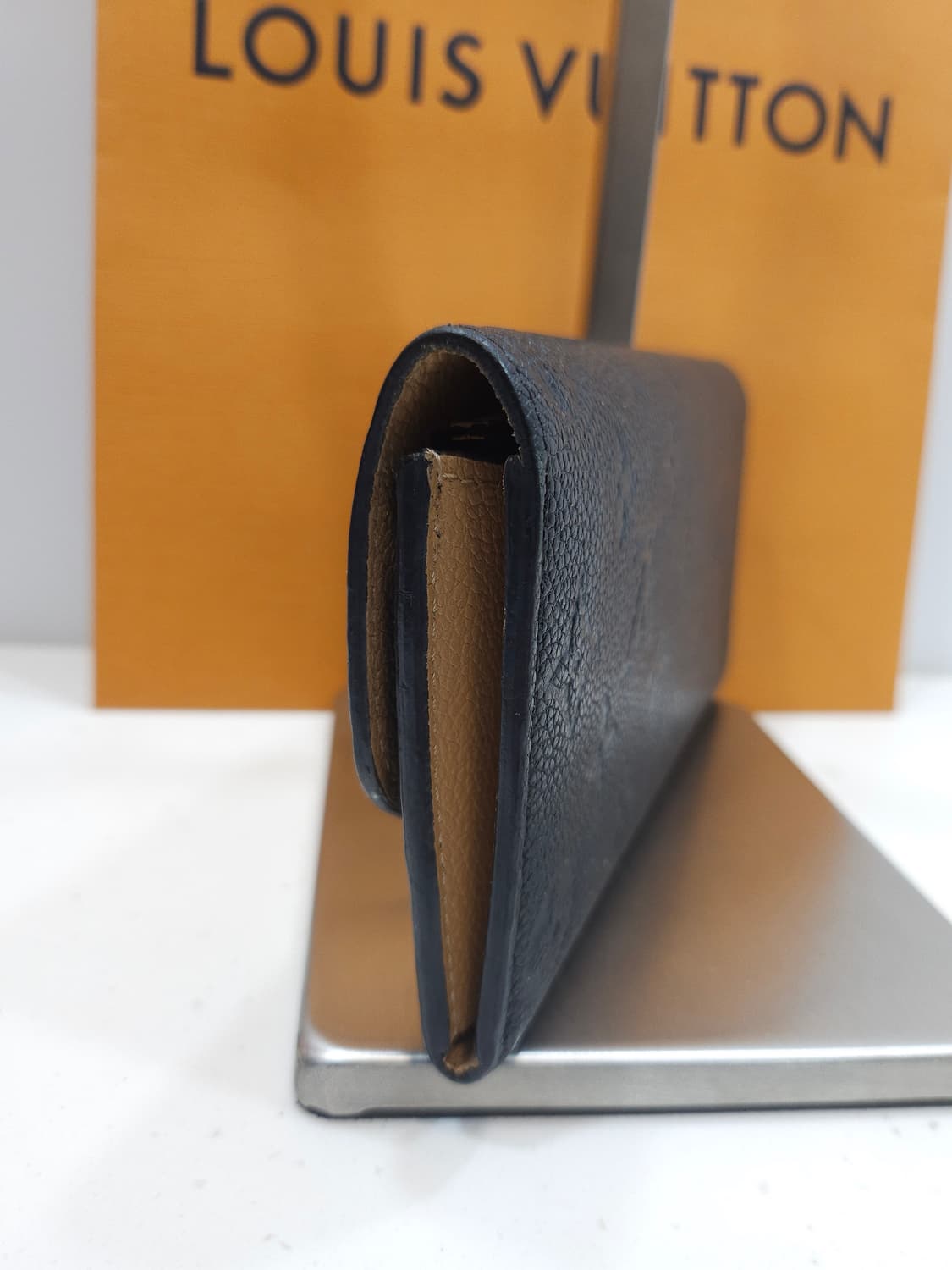 루이비통 앙프렝뜨 에밀리 월릿 장지갑  상품이미지7