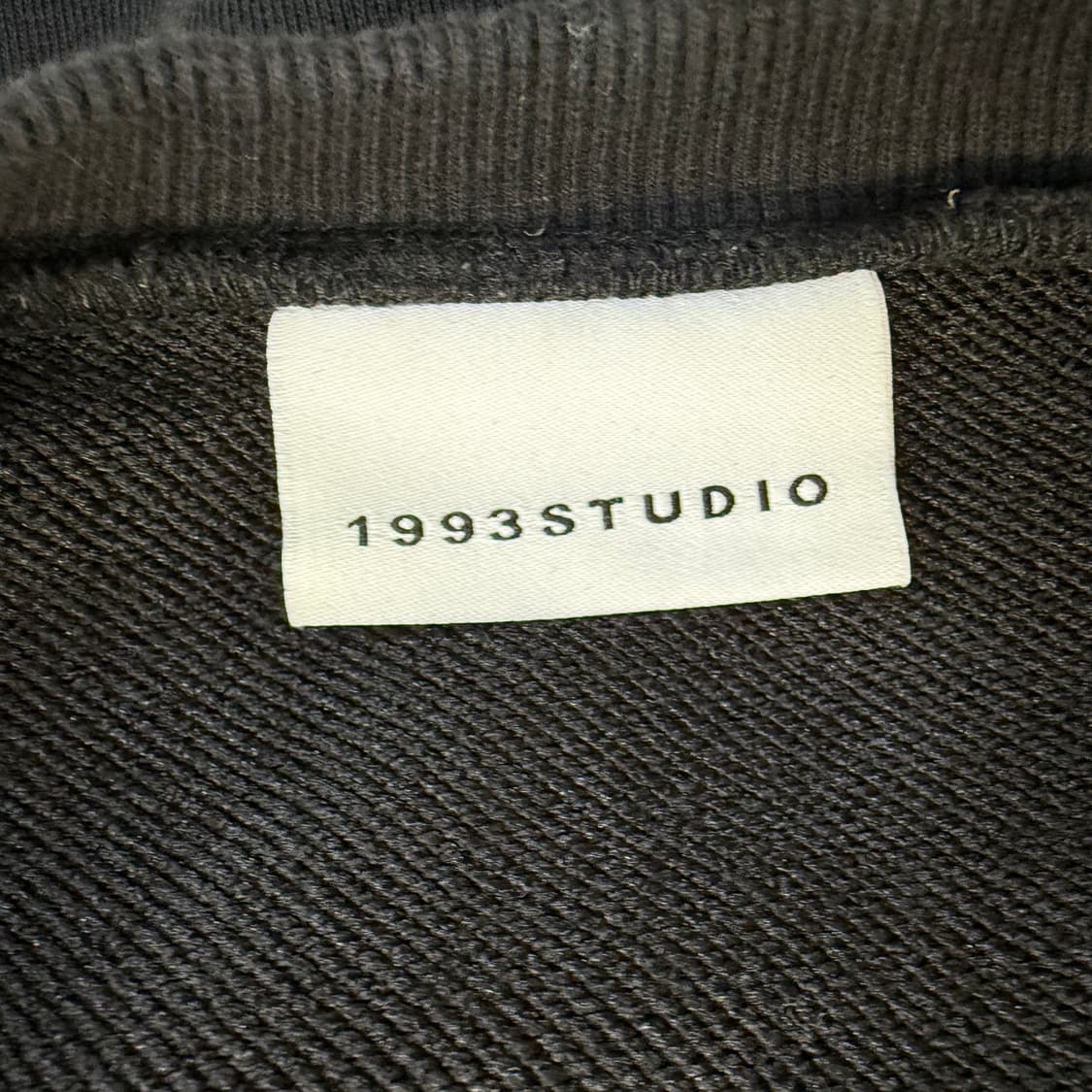 실측확인 1993스튜디오 트랙 맨투맨 0319T 상품이미지3