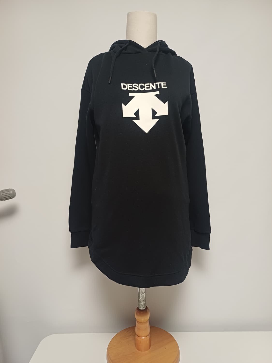 데상트 여성 롱 풀오버 후드 티셔츠 (85/S) 상품이미지1