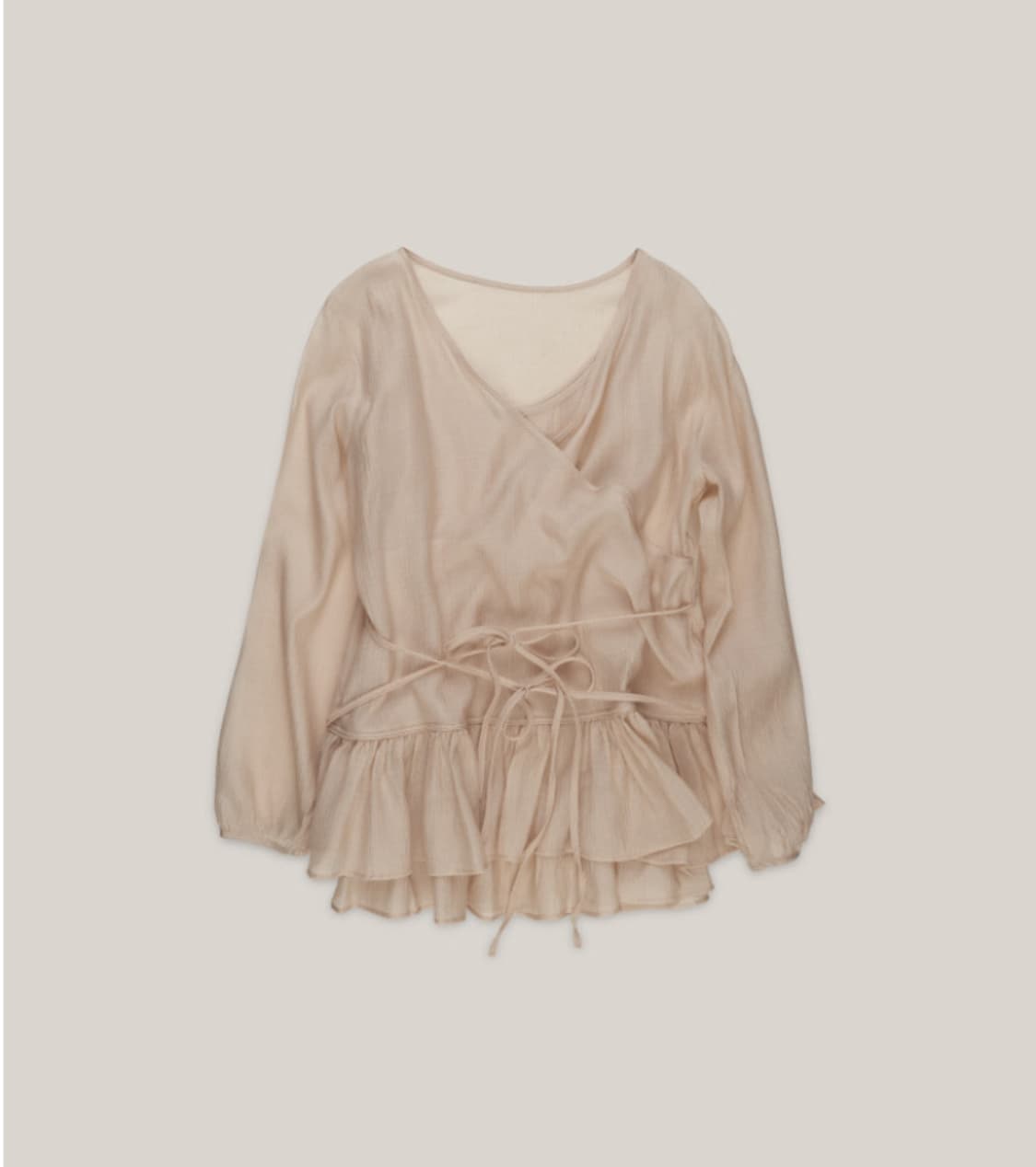 아우로 FRILL BLOUSE SET-UP [ BEIGE ] 상품이미지6