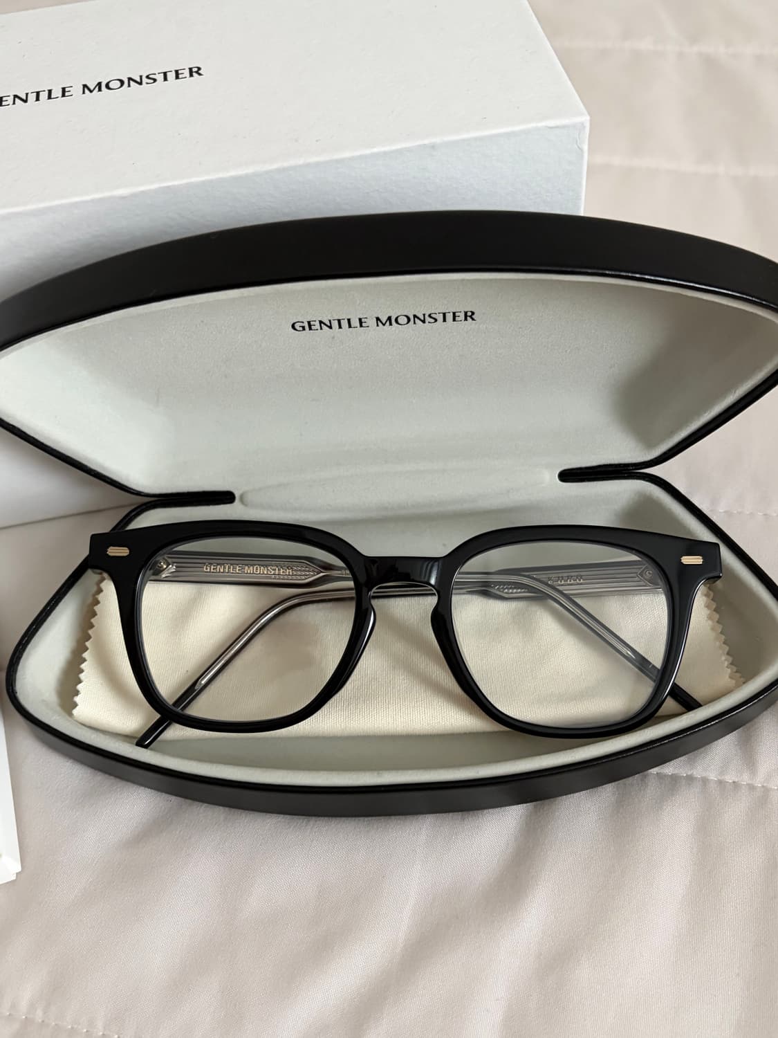 젠틀몬스터 쿠보01 풀박 상품이미지2