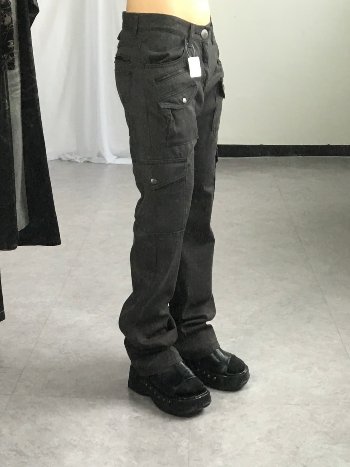 Multi pocket cago pants 상품이미지1